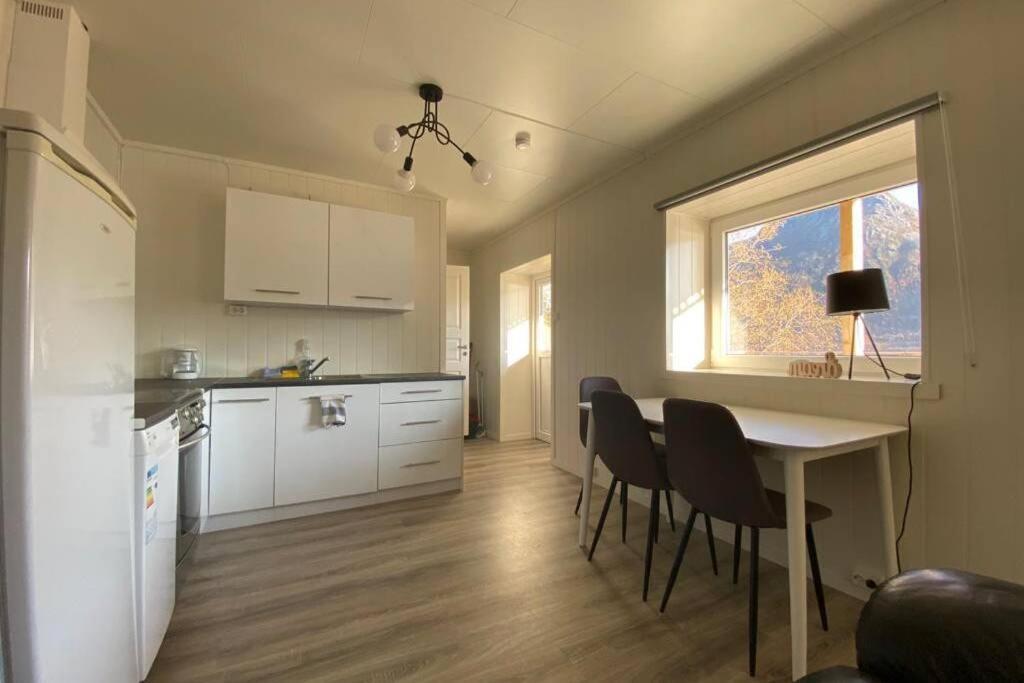 Waterfront Senja 3 Apartment Torsken Exterior foto