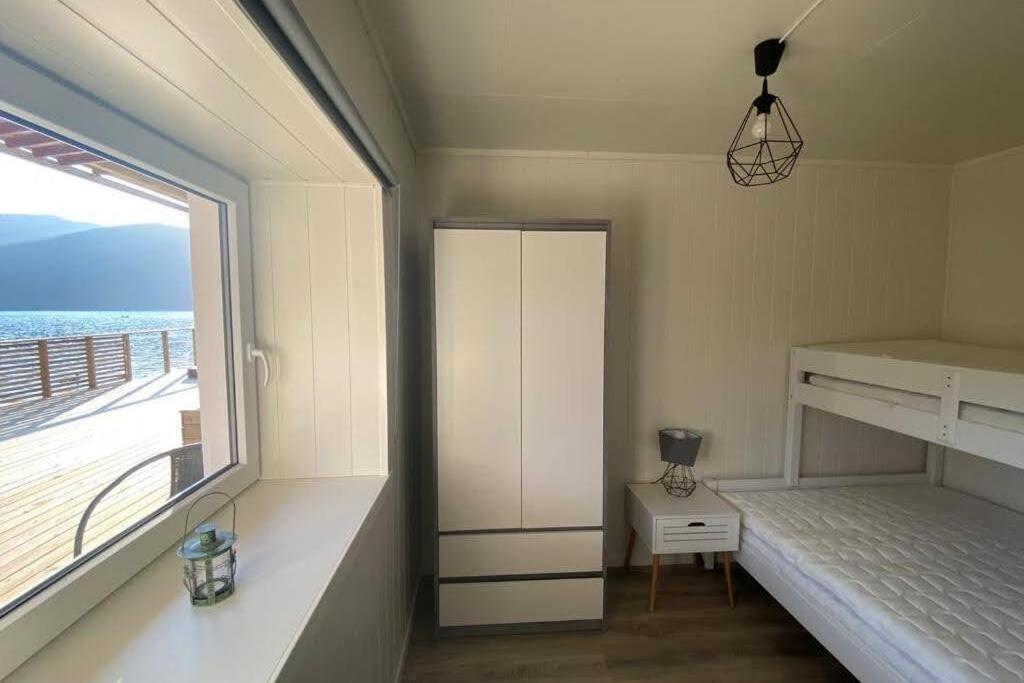 Waterfront Senja 3 Apartment Torsken Exterior foto